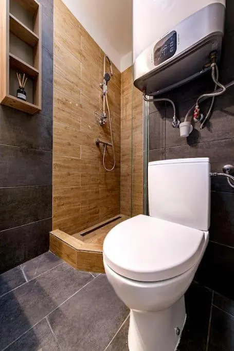 Chain Bridge Studio Budapest 0*,